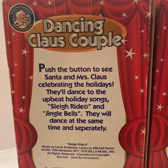 Dancing Claus Couple Figurines - Picture 3 of 12